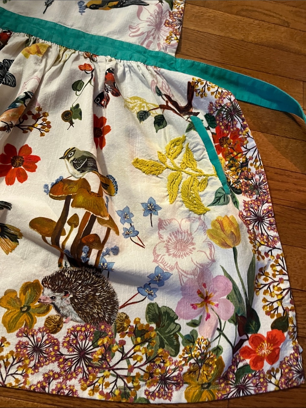 Anthro Nathalie Lete Botanical Bird Print Embroidered Apron - Picture 9 of 16